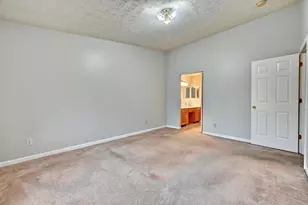 30 Parkside Dr, Florence, KY 41042 - Photo 11