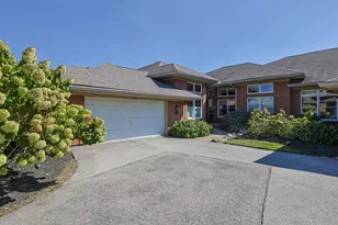 2525 Nicklaus Ln, Crestview Hills, KY 41017 - Photo 1