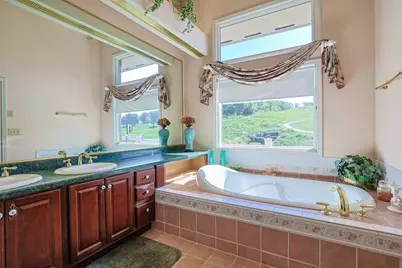 2525 Nicklaus Lane, Crestview Hills, KY 41017 - Photo 23