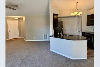 302 Mendocino Court #303, Cold Spring, KY 41076 - Photo 3