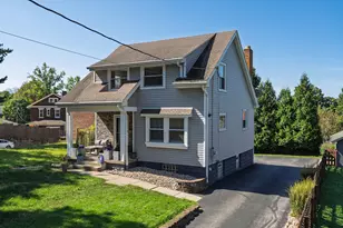 98 W Villa Pl, Fort Thomas, KY 41075 - Photo 1