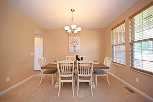 1596 Southcross Dr, Hebron, KY 41048 - Photo 5
