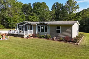 386 Upper Grassy Rd, Grayson, KY 41143 - Photo 3
