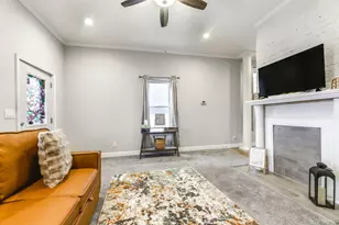 415 W 21st St, Covington, KY 41014 - Photo 5