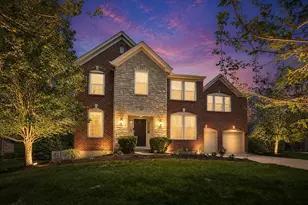 8640 Treeline Dr, Florence, KY 41042 - Photo 3