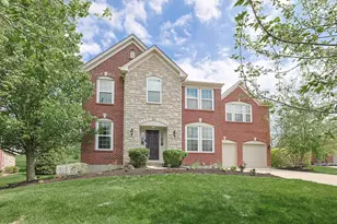 8640 Treeline Dr, Florence, KY 41042 - Photo 1