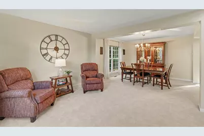 8 Observatory Pointe Drive, Wilder, KY 41076 - Photo 5
