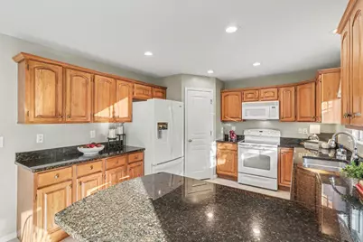 8 Observatory Pointe Drive, Wilder, KY 41076 - Photo 9