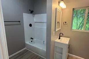 301 E 34th St, Covington, KY 41015 - Photo 3