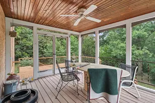 1027 Lawton Rd, Park Hills, KY 41011 - Photo 9