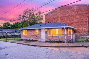 902 Baker St, Covington, KY 41011 - Photo 1
