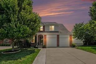 933 Hawkshead Ln, Erlanger, KY 41018 - Photo 1