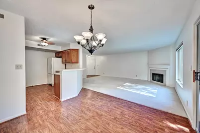 2097 Clareglen Drive #202, Crescent Springs, KY 41017 - Photo 5