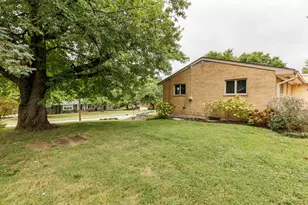 752 Rogers Rd, Villa Hills, KY 41017 - Photo 3