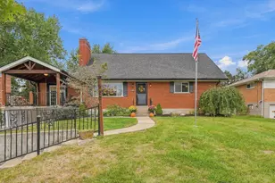920 Sunglow, Villa Hills, KY 41017 - Photo 1