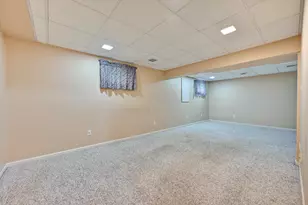 9686 Capri Ct, Union, KY 41091 - Photo 17
