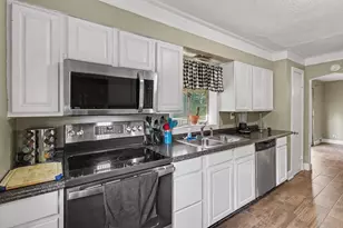 16 W Ridge Pl, Newport, KY 41071 - Photo 9