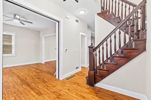 102 W Walnut St, Southgate, KY 41071 - Photo 3