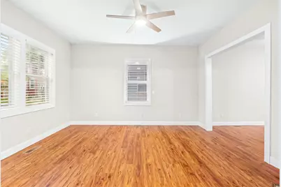 102 W Walnut Street, Southgate, KY 41071 - Photo 9