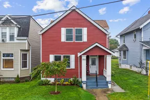 102 W Walnut St, Southgate, KY 41071 - Photo 1