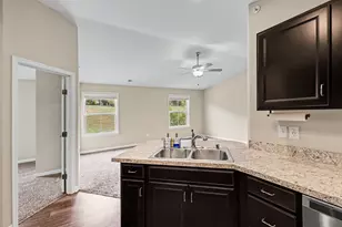 2469 Ambrato Way, Covington, KY 41017 - Photo 9