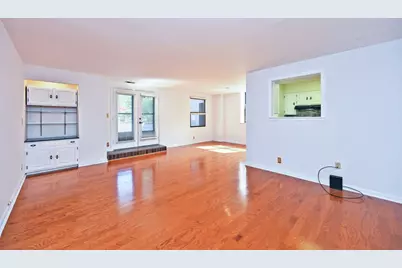 323 E 2nd Street #101, Covington, KY 41011 - Photo 7