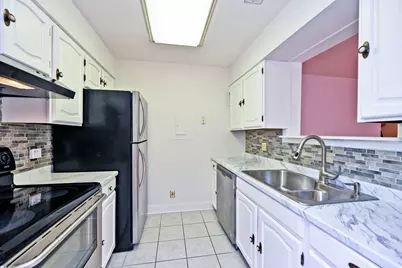 323 E 2nd Street #101, Covington, KY 41011 - Photo 11