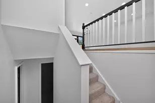 2650 Valley Trails Dr, Villa Hills, KY 41017 - Photo 7