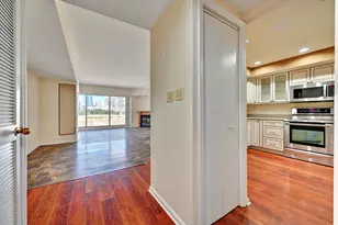 1 Riverside Pl, Covington, KY 41011 - Photo 33