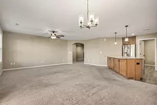 638 Foxhill Dr, Crescent Springs, KY 41017 - Photo 5