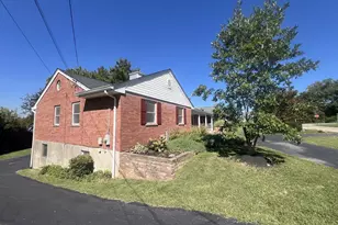 15 Gregory Ln, Fort Thomas, KY 41075 - Photo 3