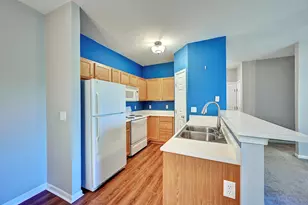 155 Saddlebrook Ln, Florence, KY 41042 - Photo 7