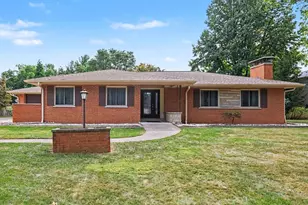 123 Vernon Dr, Crestview Hills, KY 41017 - Photo 1
