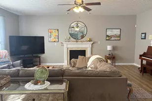 1046 Cherryknoll Ct, Independence, KY 41051 - Photo 3