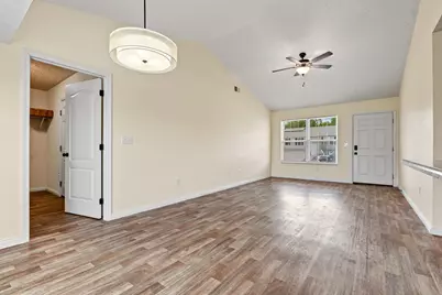 589 Summer Pointe Drive, Walton, KY 41094 - Photo 5