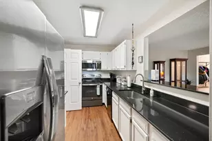 14 Meadow Ln, Highland Heights, KY 41076 - Photo 5