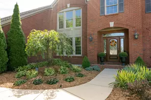 953 Woodchuck Dr, Villa Hills, KY 41017 - Photo 1
