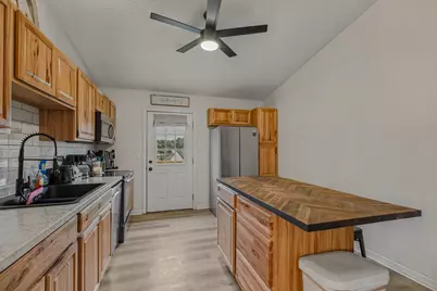 2766 Presidential Drive, Hebron, KY 41048 - Photo 9
