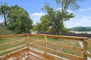 543 W 2nd St, Maysville, KY 41056 - Photo 31