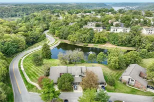 4050 Edgelake Ct, Villa Hills, KY 41017 - Photo 15