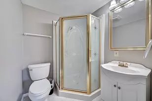 4050 Edgelake Ct, Villa Hills, KY 41017 - Photo 39