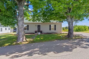402 Cynthiana St, Williamstown, KY 41097 - Photo 5