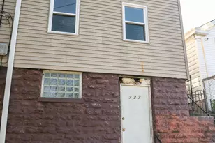 727 Isabella St, Newport, KY 41071 - Photo 1