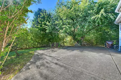 108 Main Street, Elsmere, KY 41018 - Photo 17