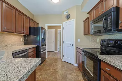 2287 Paragon Mill Drive #201, Burlington, KY 41005 - Photo 13