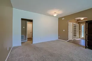 2287 Paragon Mill Dr, Burlington, KY 41005 - Photo 11