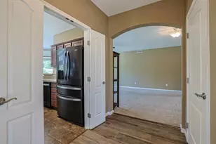 2287 Paragon Mill Dr, Burlington, KY 41005 - Photo 5