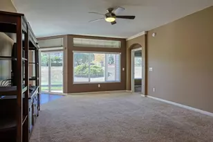 2287 Paragon Mill Dr, Burlington, KY 41005 - Photo 7