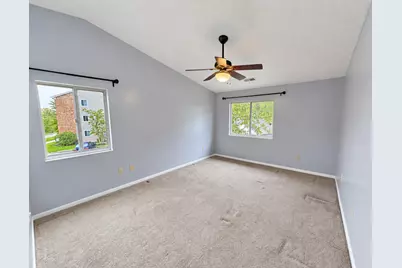490 Lakeview Drive #7, Wilder, KY 41071 - Photo 3