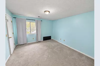 490 Lakeview Drive #7, Wilder, KY 41071 - Photo 13